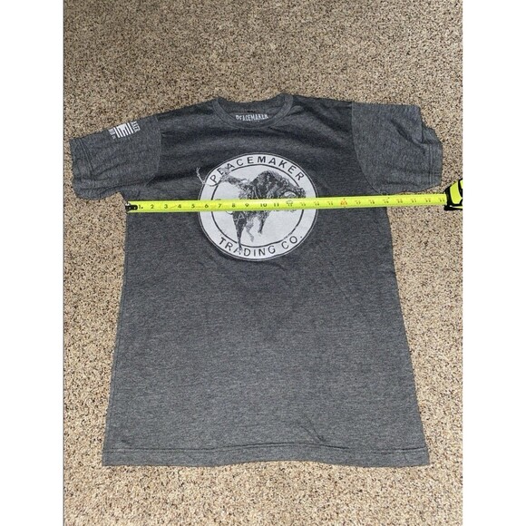 Be A Grizzly Bear Mens Shirt Medium Short Sleeve Peacemaker Trading Graphic - Picture 3 of 4